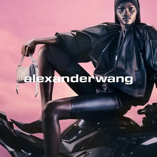 Alexander Wang：早秋系列新品上市！入卫衣、T恤等