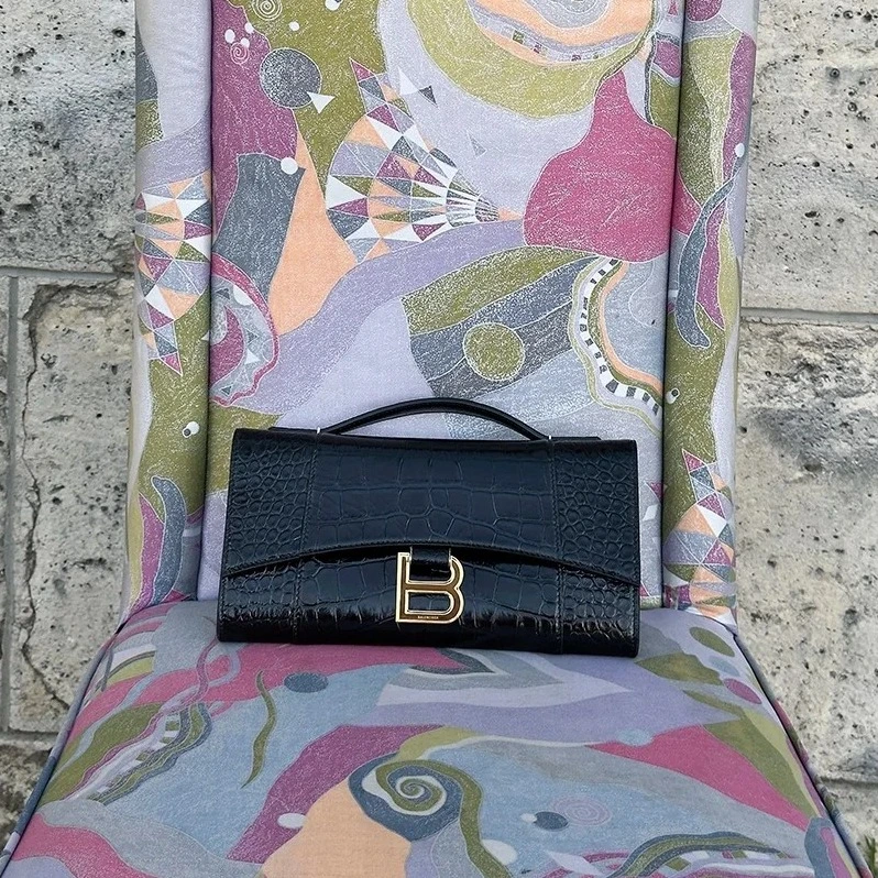 Gilt：Balenciaga 潮流热卖 低至3折+新人9折