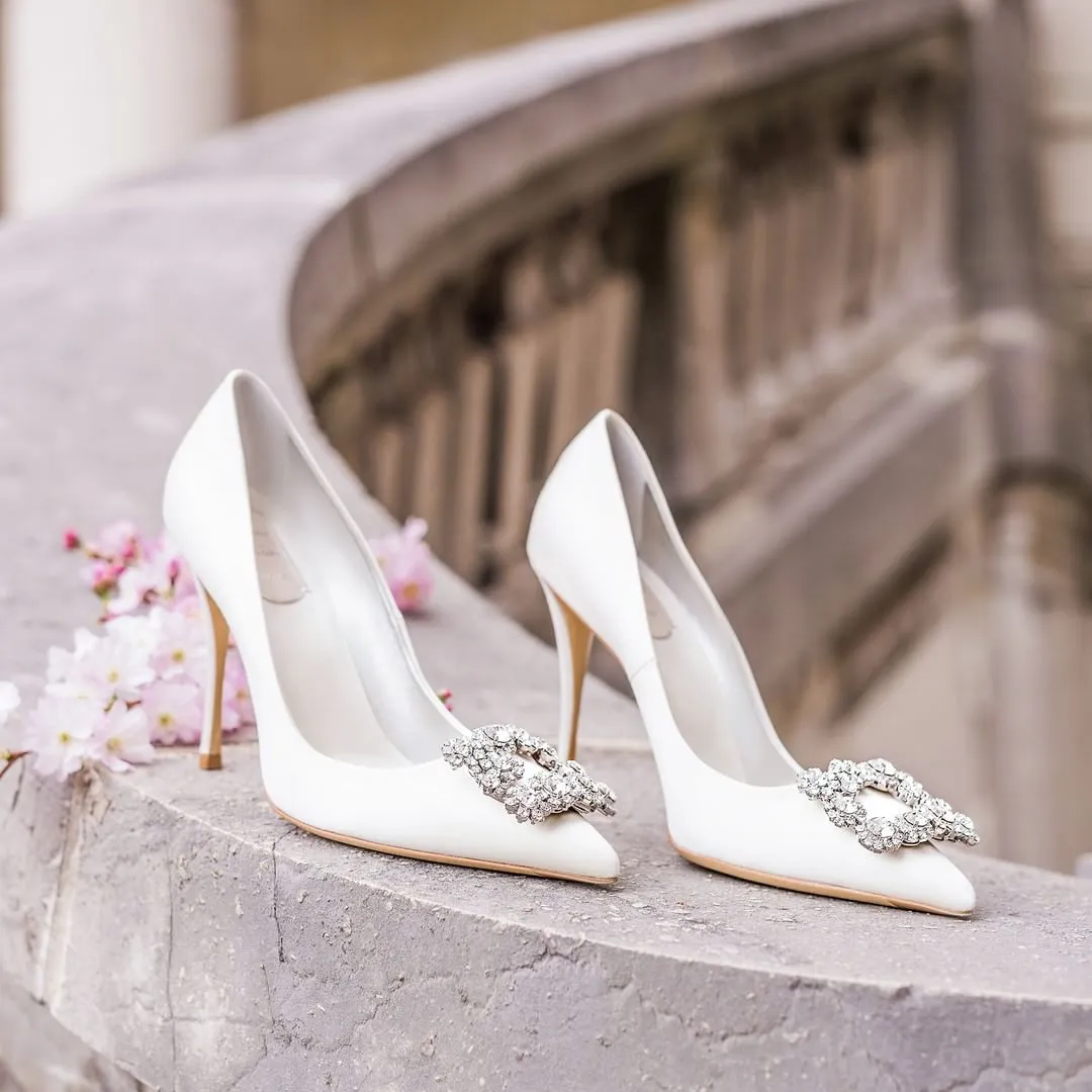 THE OUTNET 美站：Roger Vivier 千金感美鞋 赵露思同款方扣短靴$357