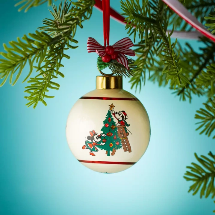 shopDisney 迪士尼美国官网：挂饰大量上新 浪漫、趣味都有 订婚戒礼盒有创意