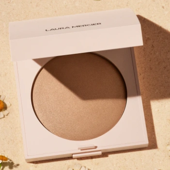 新品！Laura Mercier 无暇光感粉饼