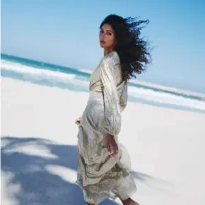 THE OUTNET：Maje 专场热卖 基础款上衣$32，印花半裙$122