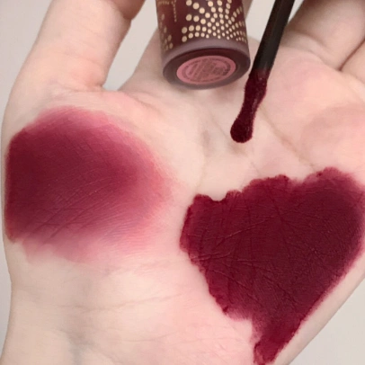 【限时高返】MAC 魅可圣诞限定唇釉 #CHEERS DEARS 紫调浆果红大女主色