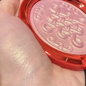 MAC 魅可春节限量中国结高光