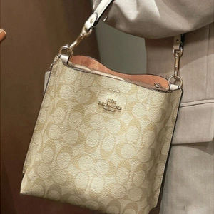 Coach 蔻驰 Mollie 22 老花水桶包 多色可选