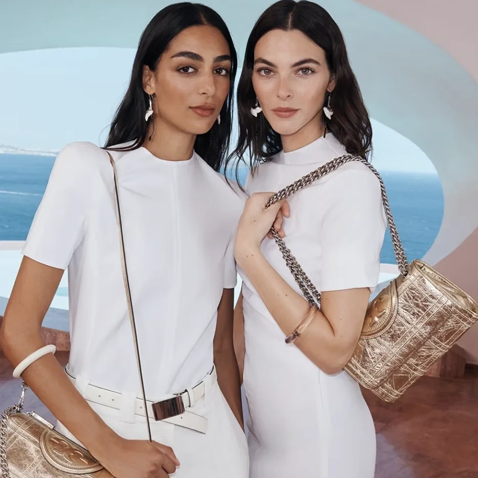 Tory burch US：折扣区再降 手提豆腐包$239、布丁包$259