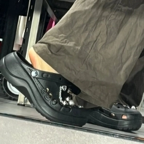 2双CA$60！Crocs BAYA 洞洞鞋