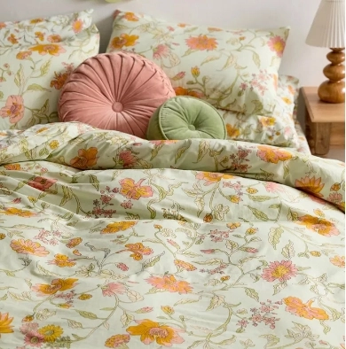 Urban Outfitters：宿舍卧室必备好物  轻松打造温馨的家