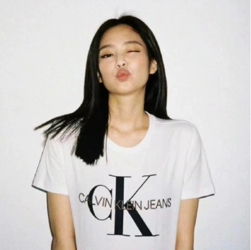 Calvin Klein 美网：全场热卖 入手 Jennie 同款徽标内衣、T恤