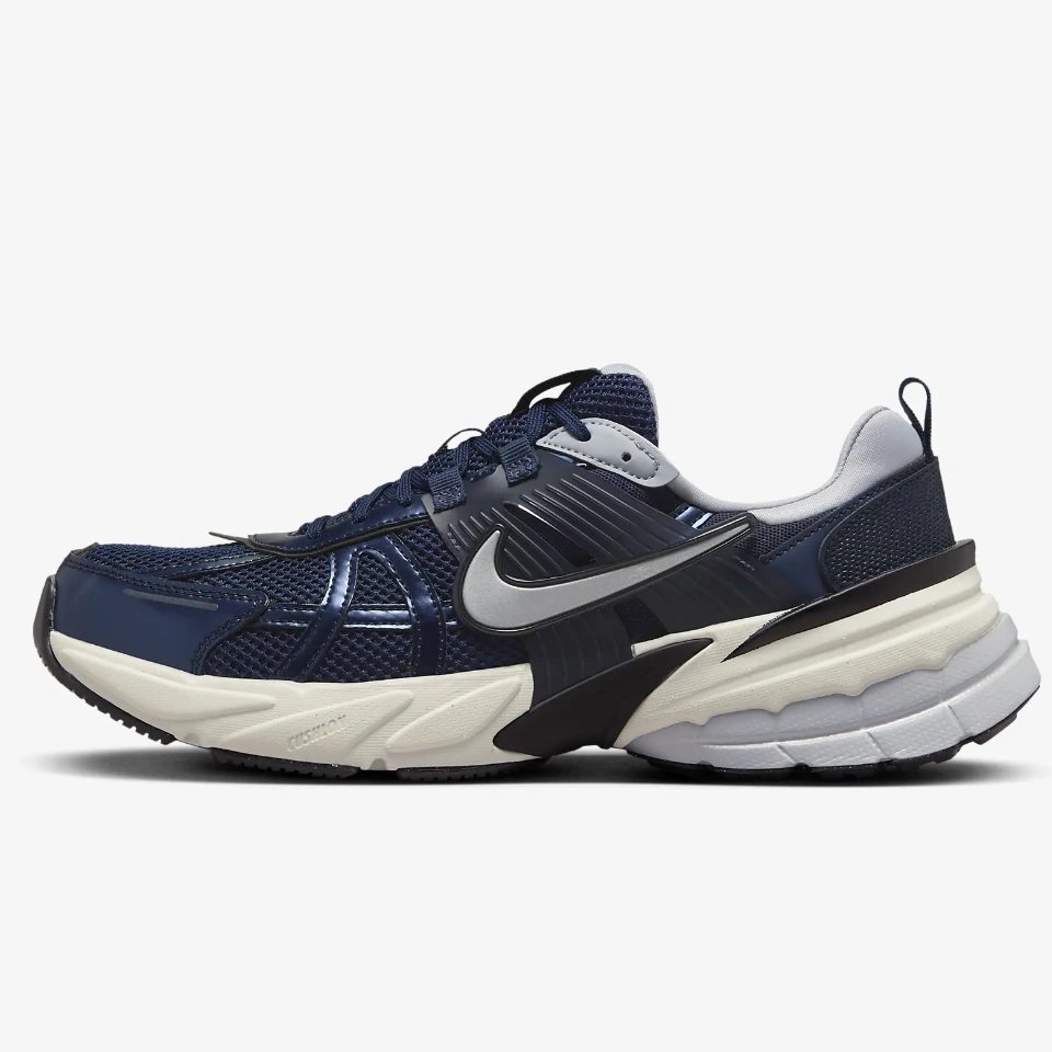 Nike  V2K Run 运动鞋 藏青色