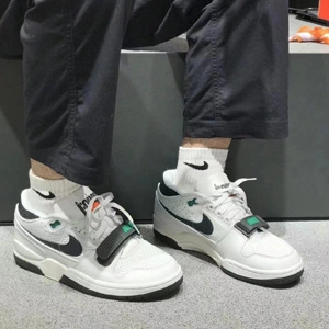 Nike Air Alpha Force 男款板鞋