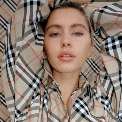 【55专享】Thedoublef 美站：Burberry 巴宝莉品牌促销 入经典包袋、围巾、服饰等