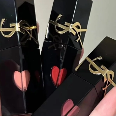 Yves Saint Laurent 圣罗兰 黑管浮雕爱心唇釉
