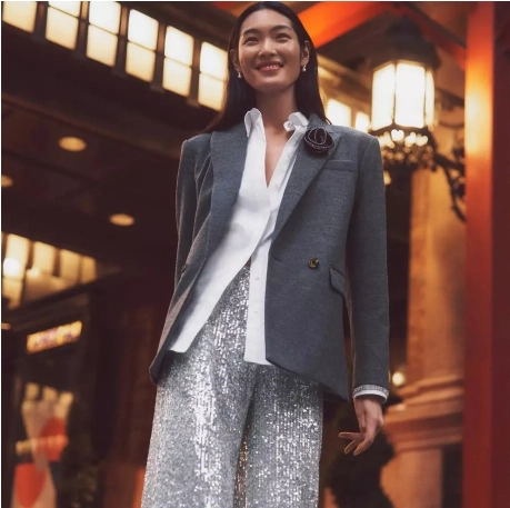 【2024黑五】Ann Taylor：全场潮流服饰热卖西装外套、大衣