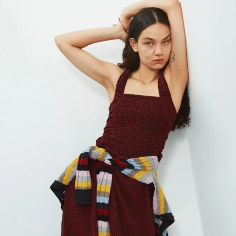 Ganni：折扣区服饰、包袋上新热卖 深灰色托特包$148