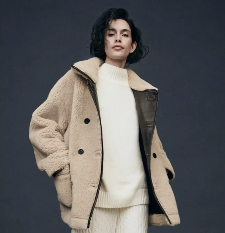 Gap：冬季美衣热卖  轻量棉服马甲$49