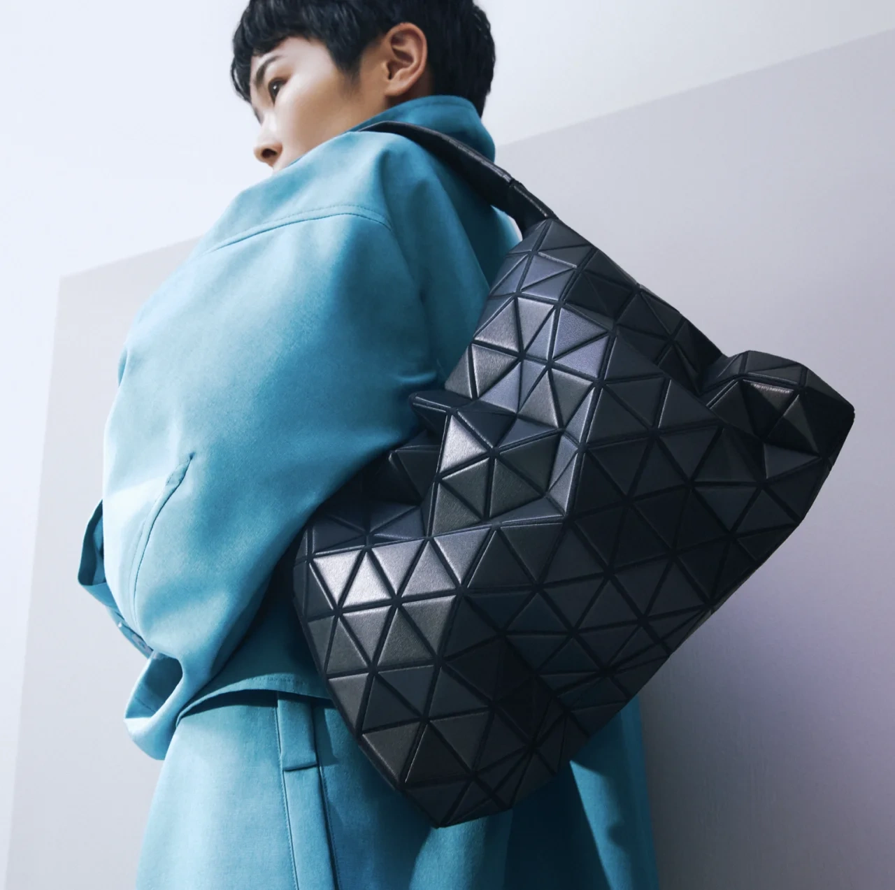 SSENSE：Bao Bao Issey Miyake全线史低！7新款菱格托特$230冰点价