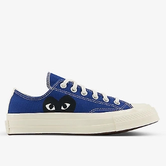 Comme des Garçons PLAY x Converse 帆布运动鞋