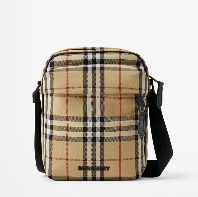 Burberry Freddie 包包